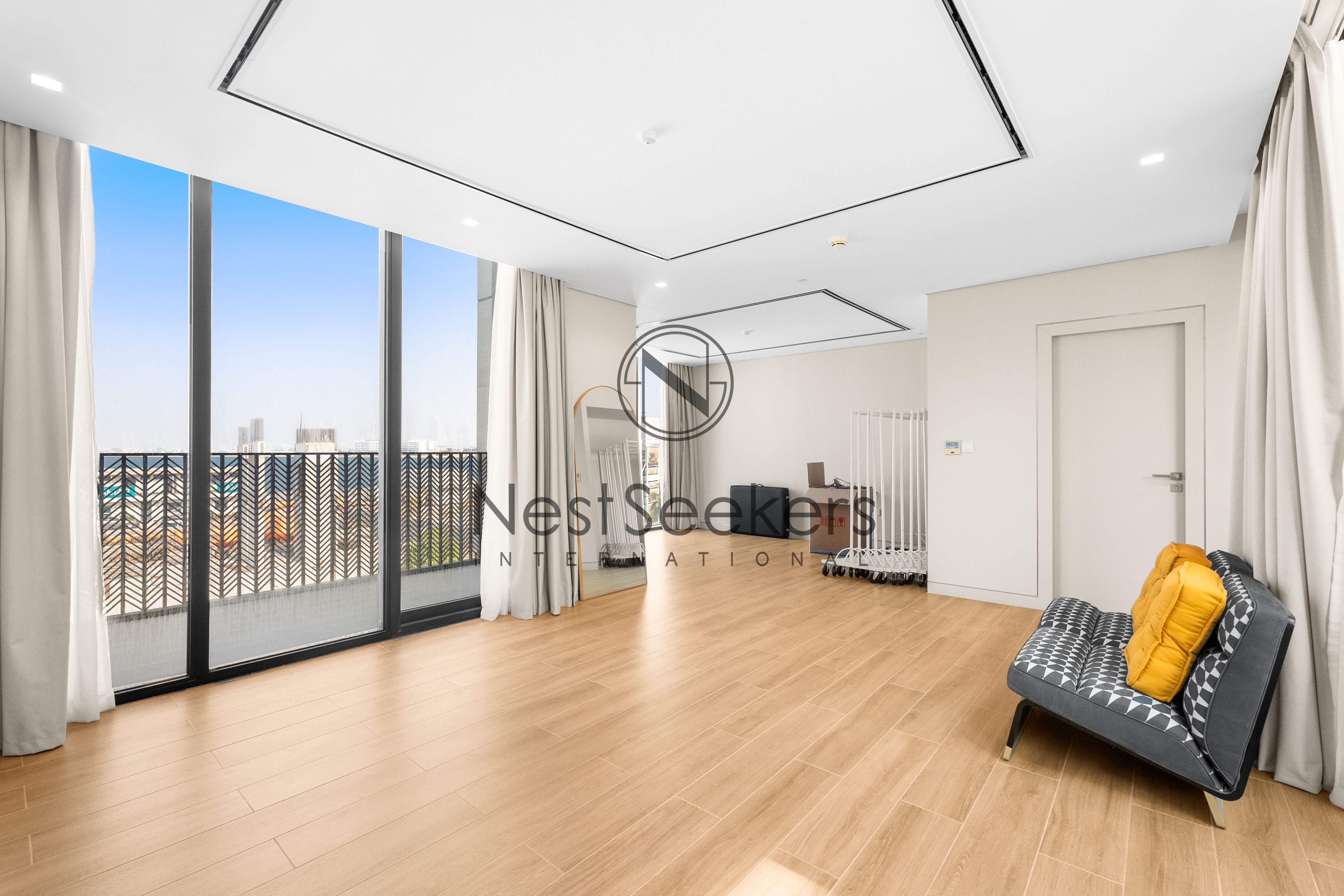Ultra-Luxury Living | Stunning Sea Views | Roof + Balcony