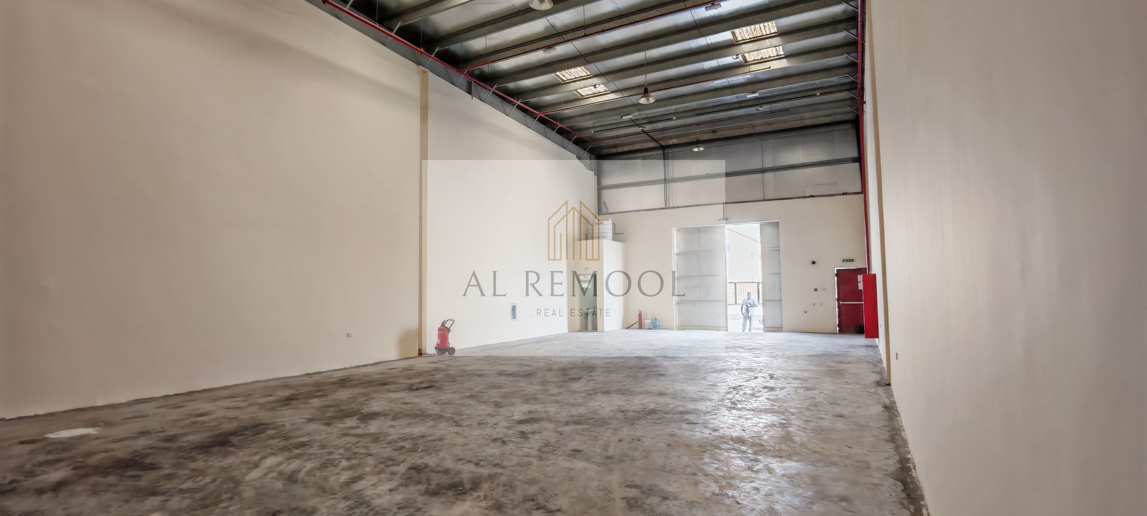 2300/SQFT !! CHEAP PRICE WAREHOUSE IN 115K IN SAJJA SHARJA