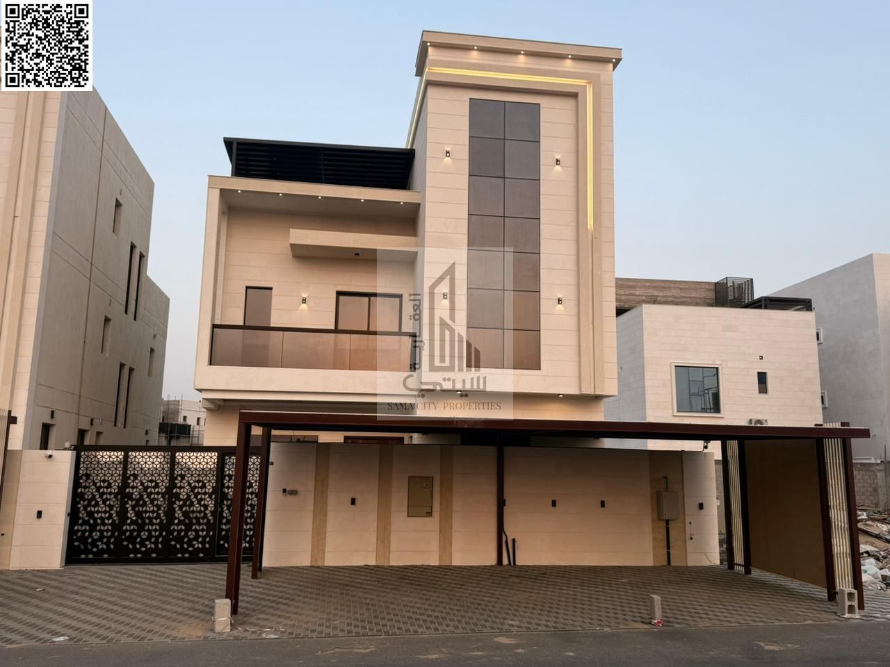 Villa for sale in Al Amerah Features: • 6 master bedrooms • Majlis with bathroom • Hall with bathroom • Main kitchen • Maid's room • Large setback i