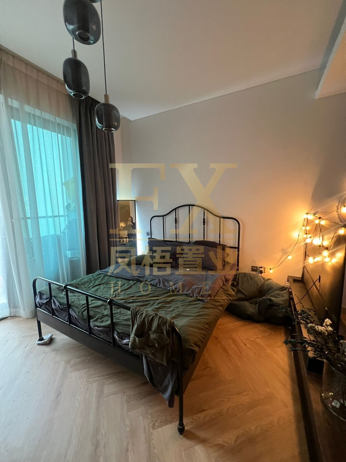 Prime Location |Fully furnished| Vacant.