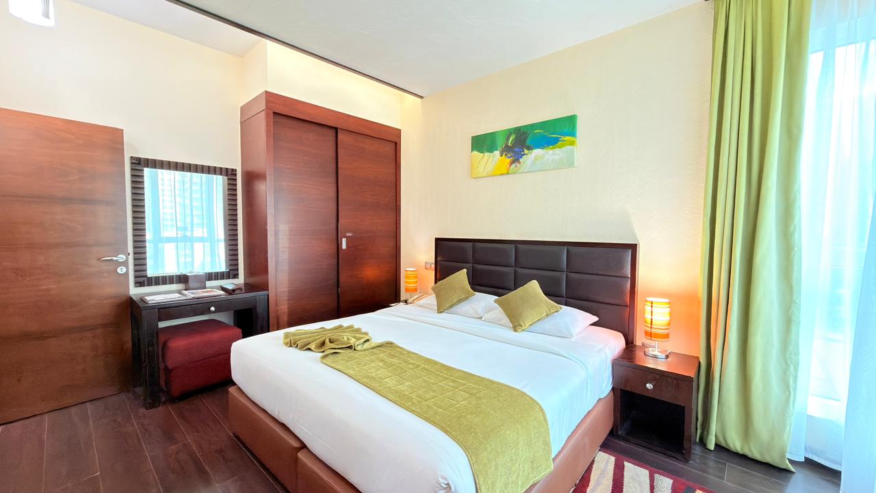 Premium 1bed | Next to Marina walk & Metro station