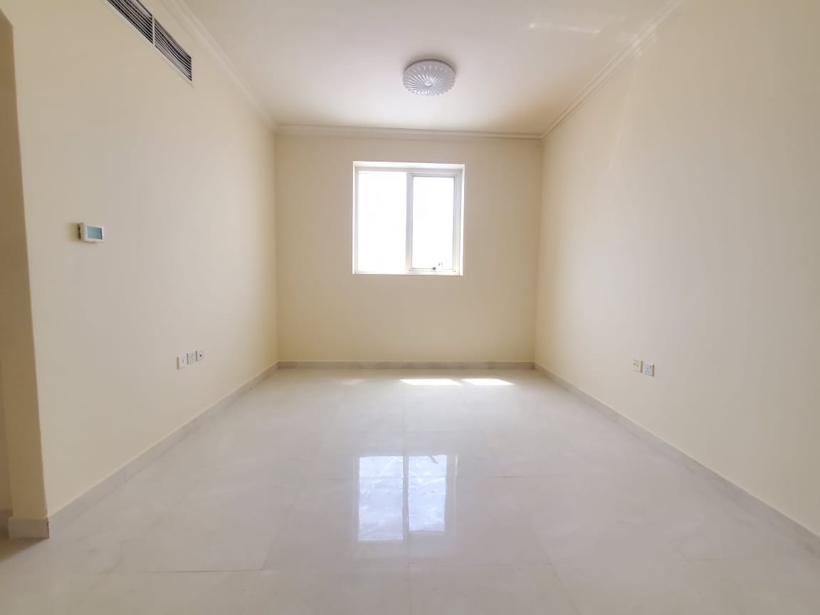 Lavish 1bhk good building near school muwailah sharjah rent34k