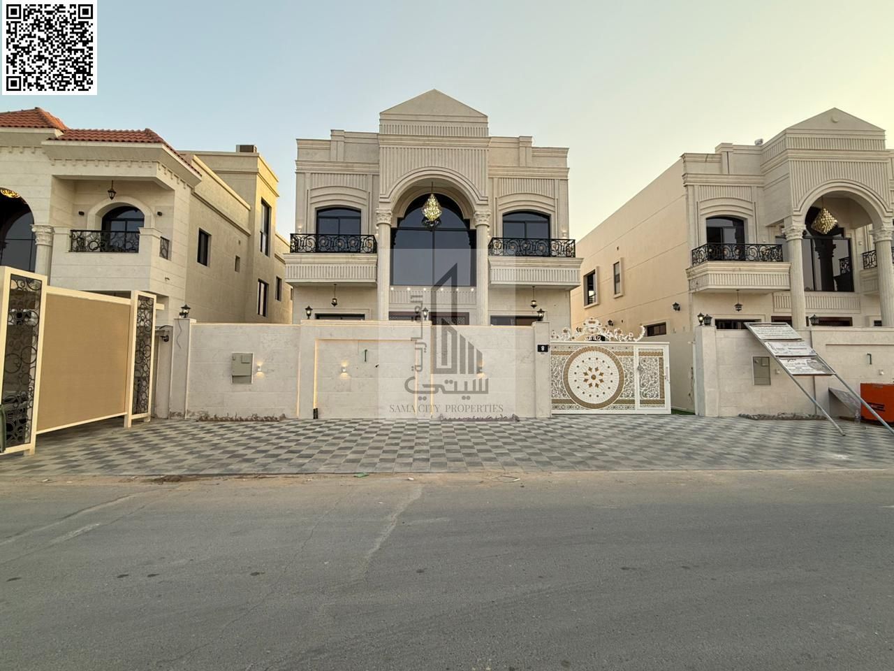 Villa for sale in Al Helio Features • 5 master bedrooms • Majlis with bathroom • Living room with bathroom • Main kitchen • Maid's room • Large setb