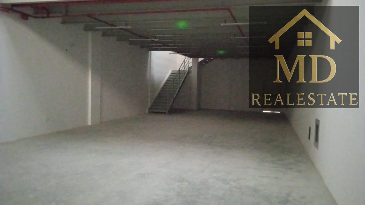Mezzanine warehouse for annual rent, suitable for all commercial and industrial activities