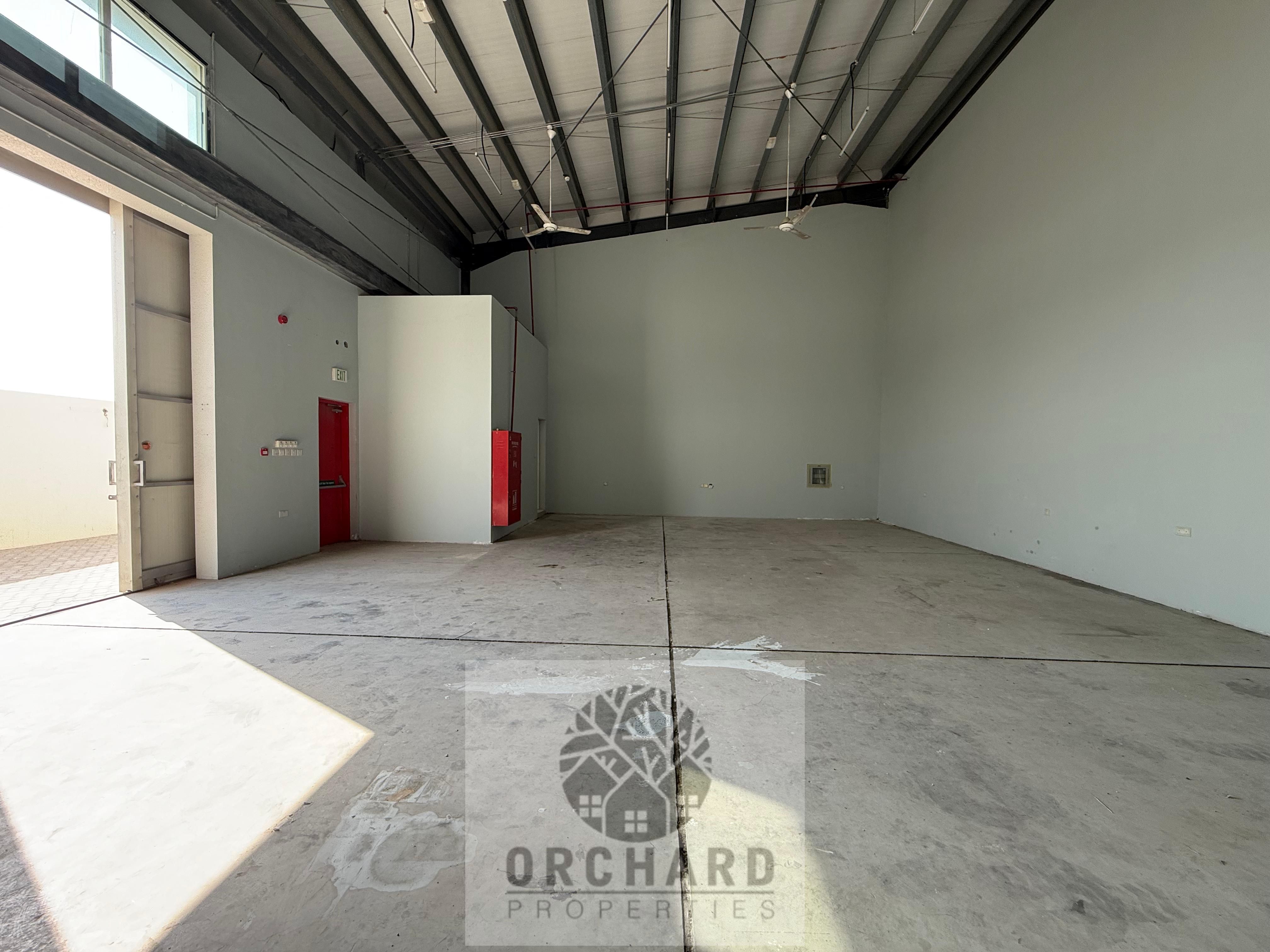 Good Location/Ready to Move/Storage only/Good height Easy Access