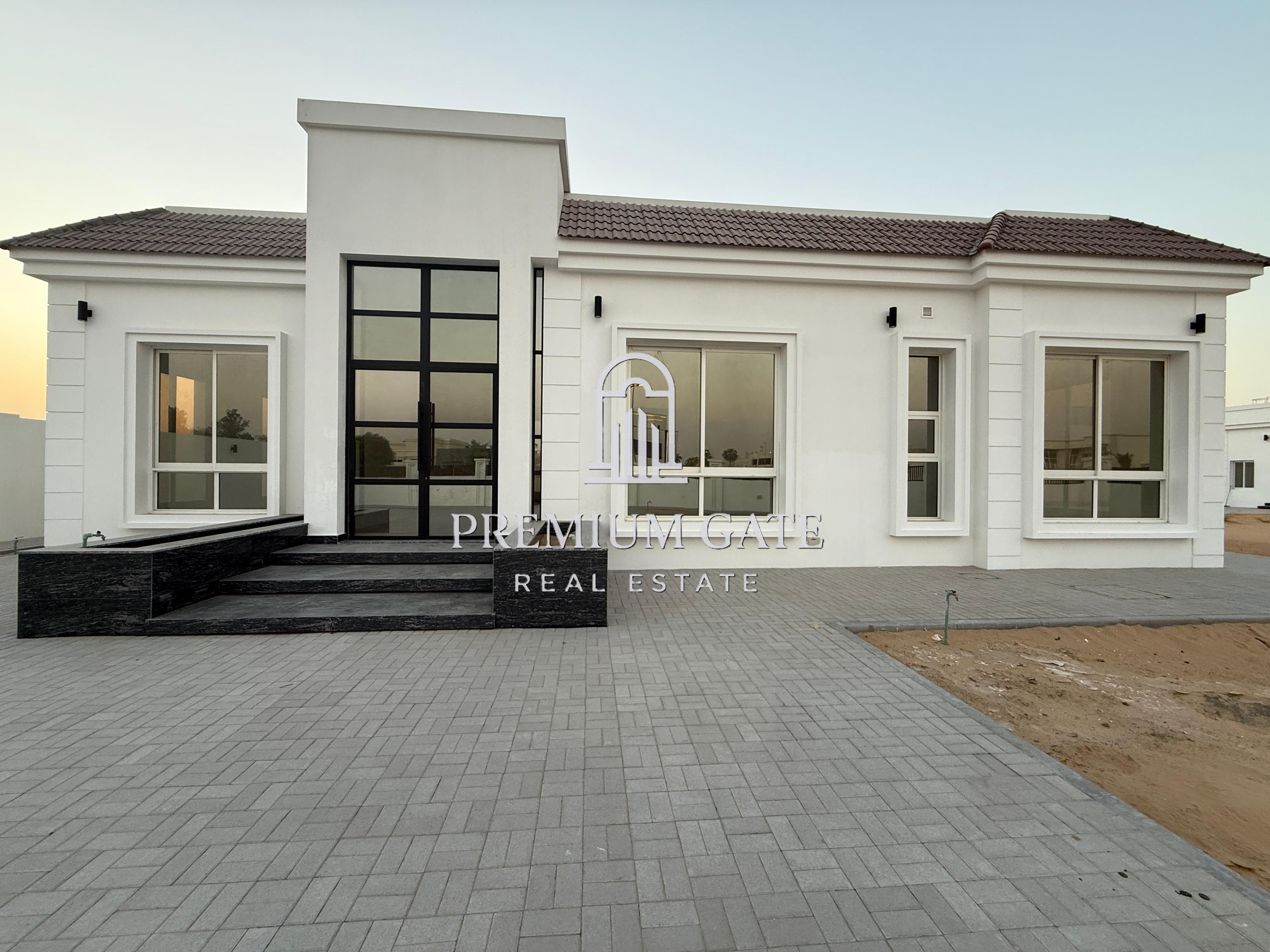 Single story 4BR Villa in Nad Al Sheba 4 | Maids