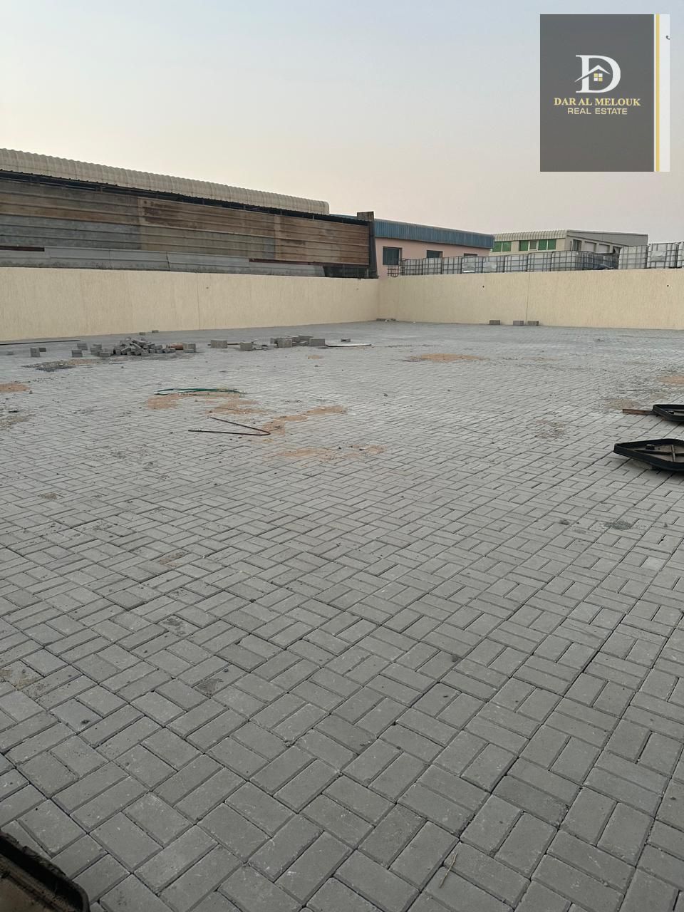 For rent in Sharjah, Al Sajaa area, fenced land Distinctive land and opportunity for rent Fenced land in Al Sajaa area