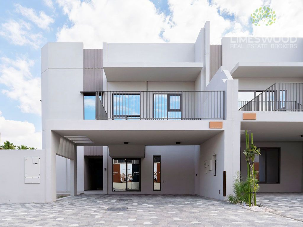 Luxury 4-Bedroom Villa for Sale | MAG EYE Phase 1 | Premium Location