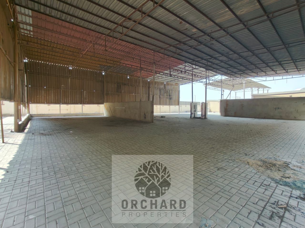 With Shed/Interlock/Power 50 k w/Direct to Emiratesroad/2 office/kitchen and Bath