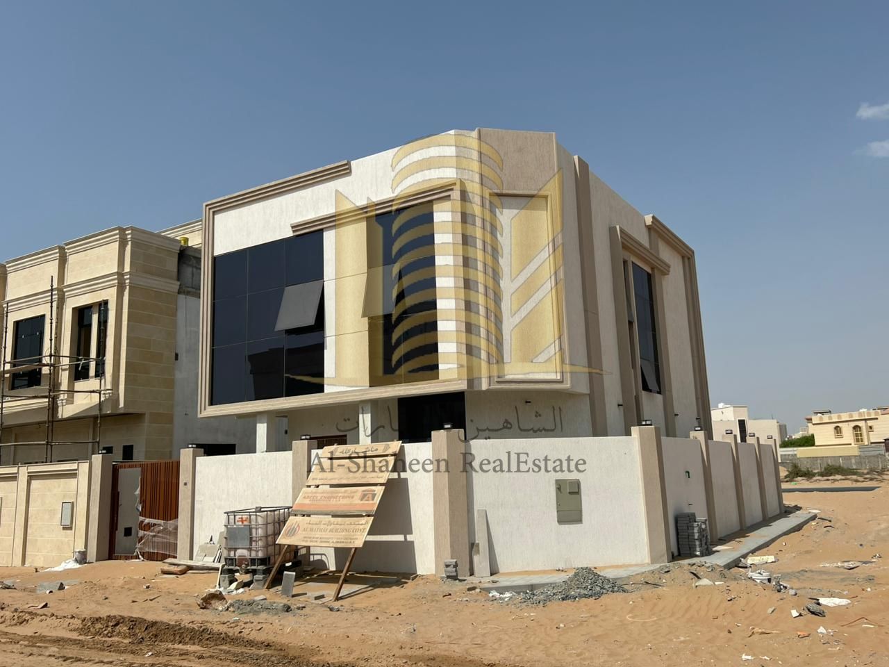 New villa for sale, first inhabitant, Ajman, Al Yasmeen area, corner of two streets