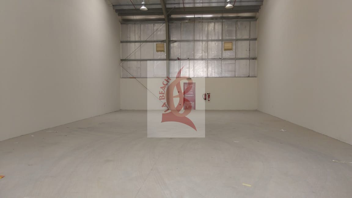 Commercial warehouse for rent in DIP