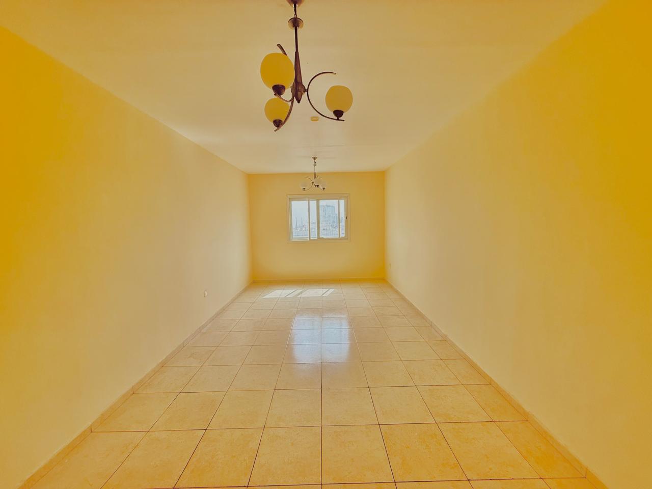 No commission Luxury apartment 2 BHK with long hall with long balcony close to Sahara centre only family building and good location