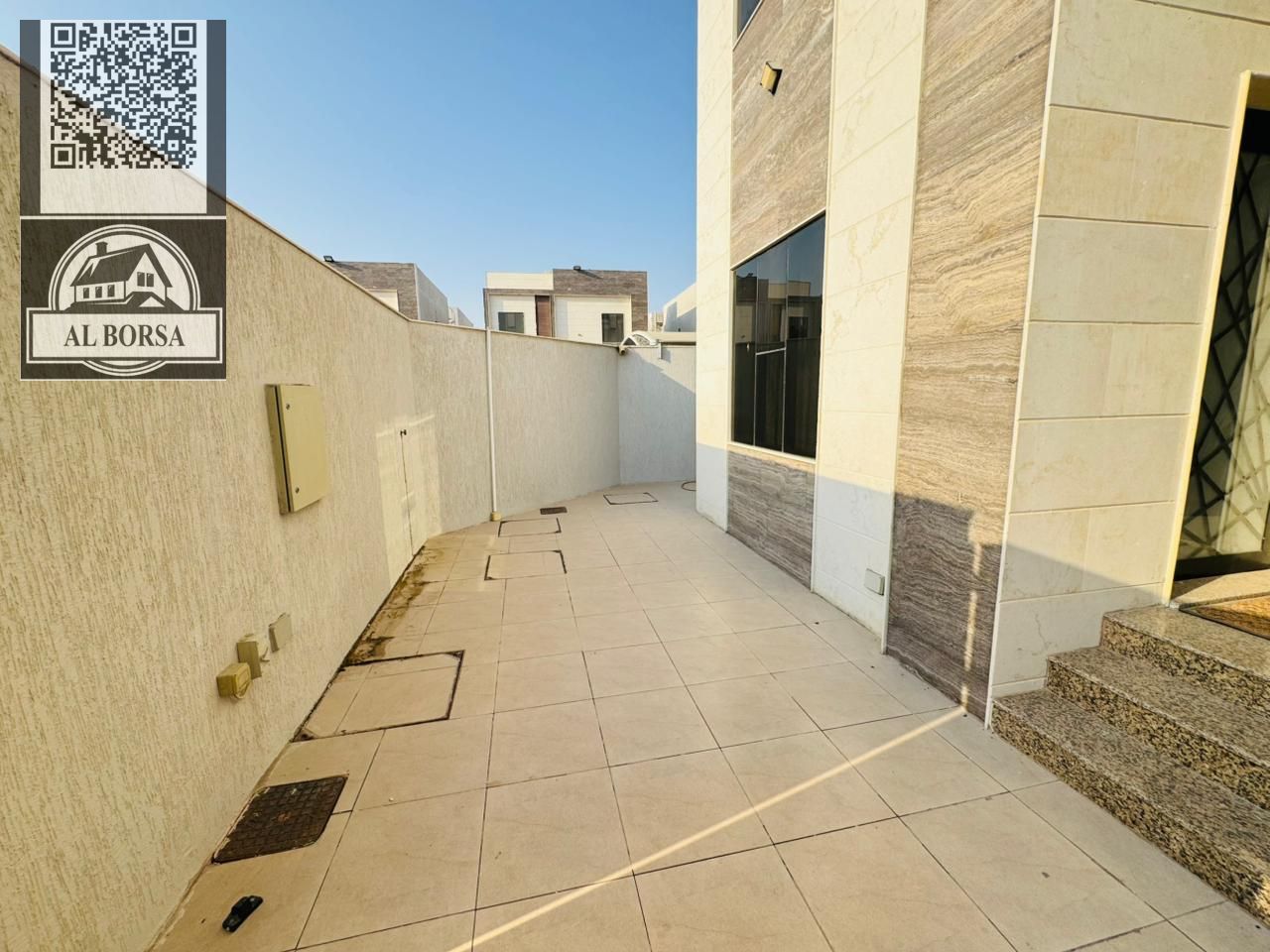 Villa for rent, fully furnished,6 rooms, a living room, a maid's room, two floors, an outdoor and