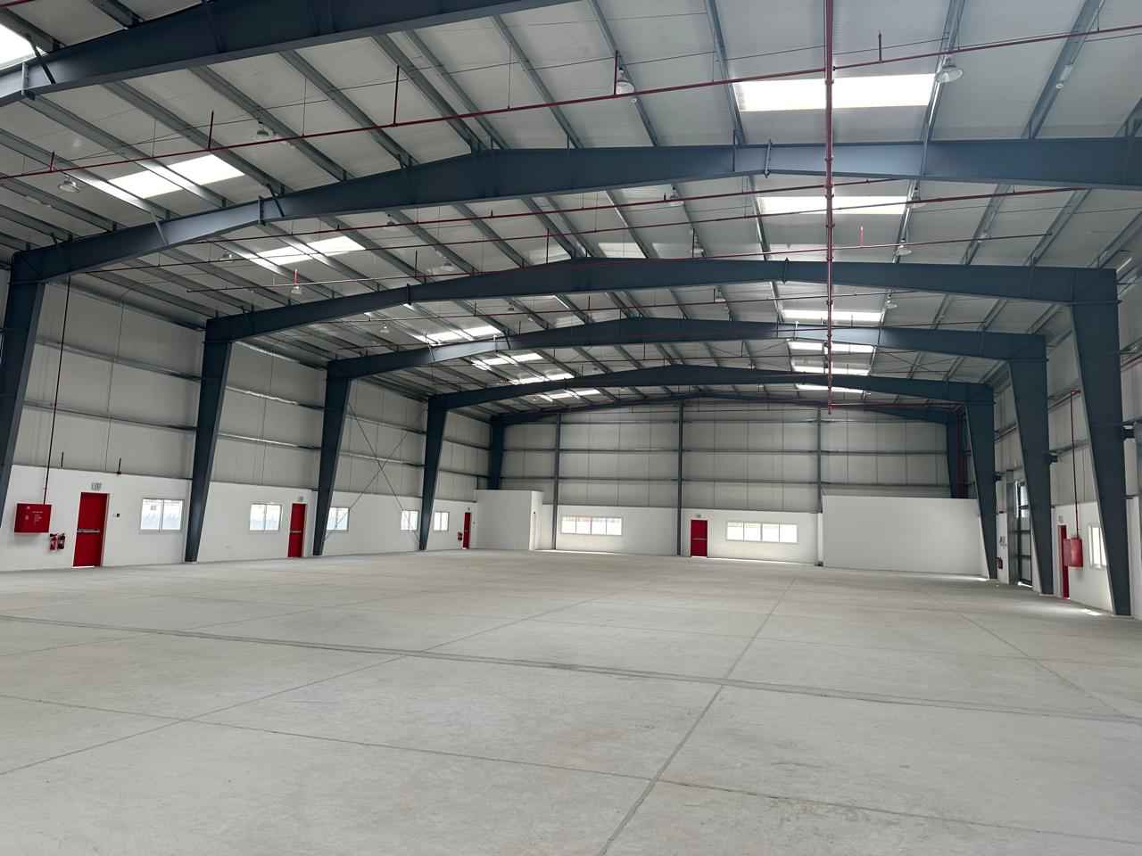 Premium New Warehouse/ Prime Location