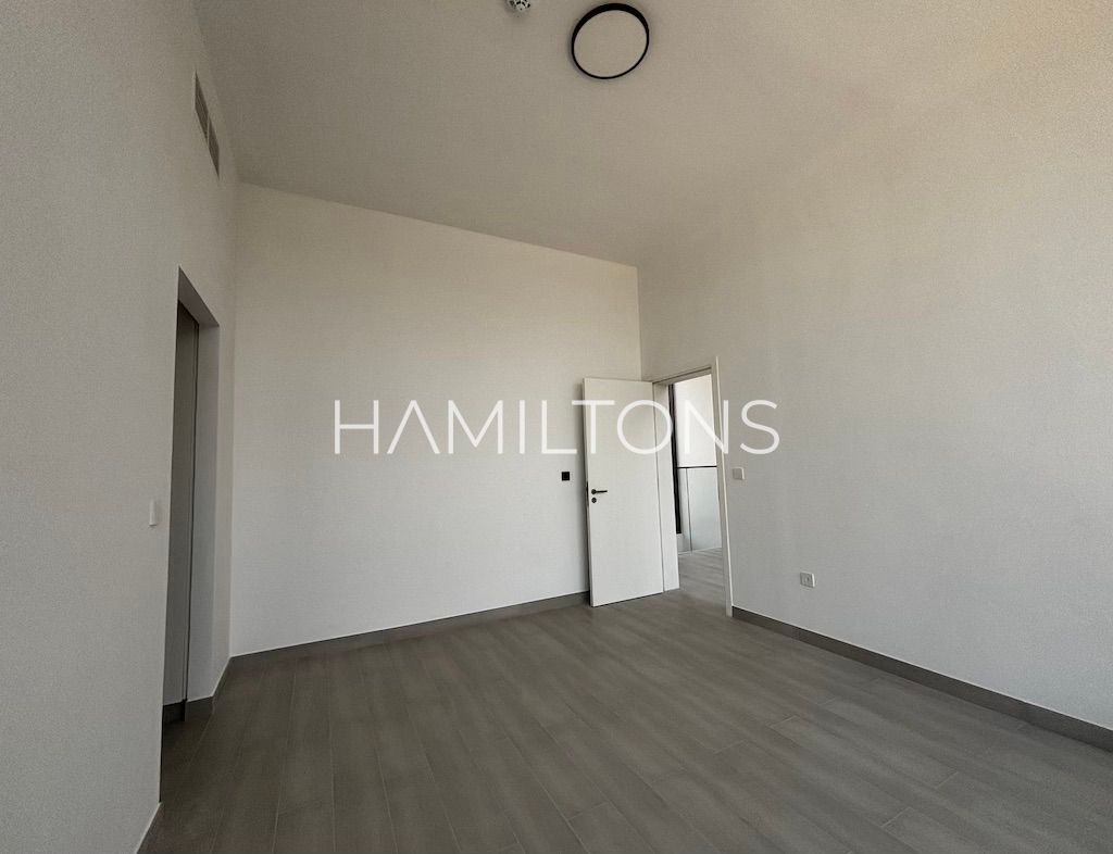 Elegant Villa | Modern Comforts | Resale