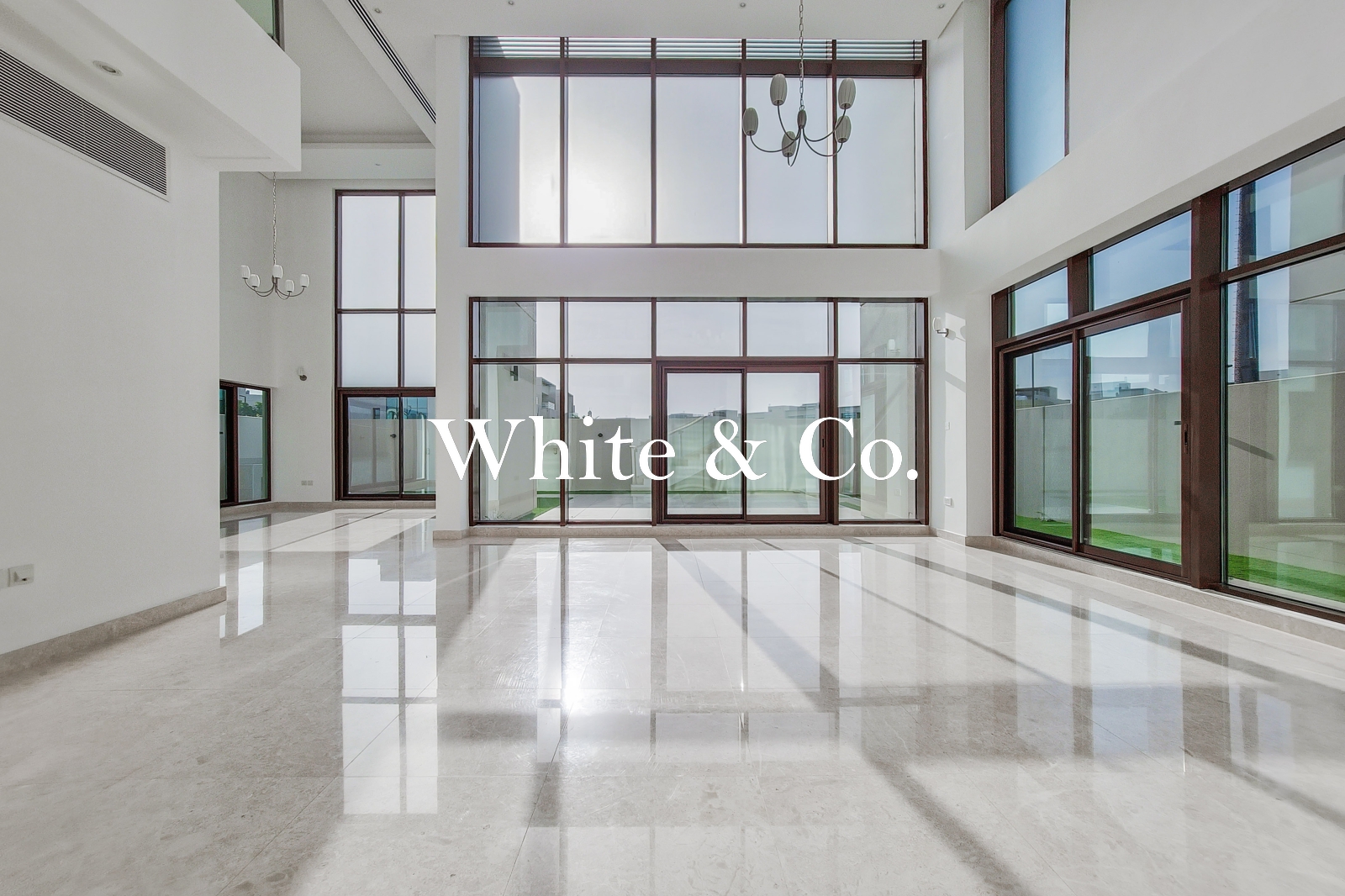 Larger Layout | Corner Unit | Landscaped