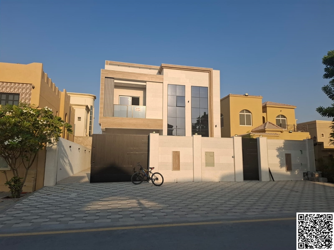 An opportunity to obtain golden residency, owning a villa with a very large land area, close to all services, behind Nesto and the Saudi German Hospit