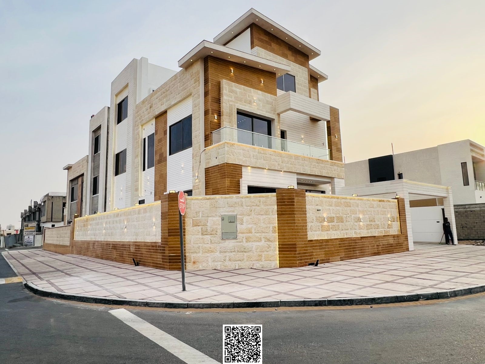 Own your villa for only the rent! A luxurious modern villa with two floors + a roof + a spacious courtyard in the heart of Ajman, a prime location clo