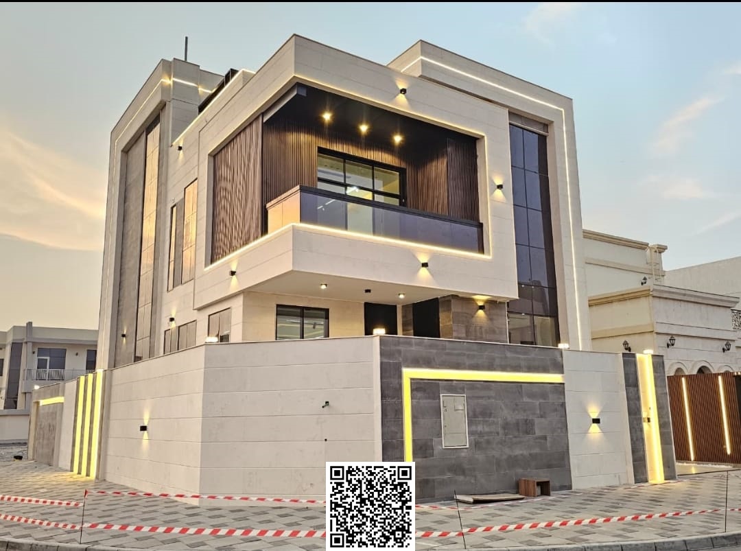 For sale in Al Zahia area, Ajman, a 4-room corner villa with a roof and a swimming pool, super deluxe finishing, freehold for all nationalities