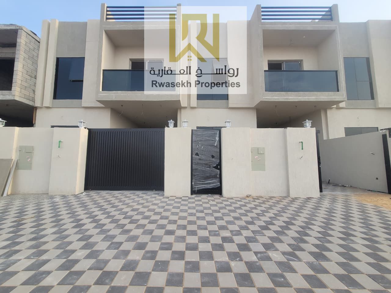 Townhouse for Sale – Al Helio 2 Discover refined living in this elegant townhouse located in the sought-after Al Helio 2 area, within the prestigi
