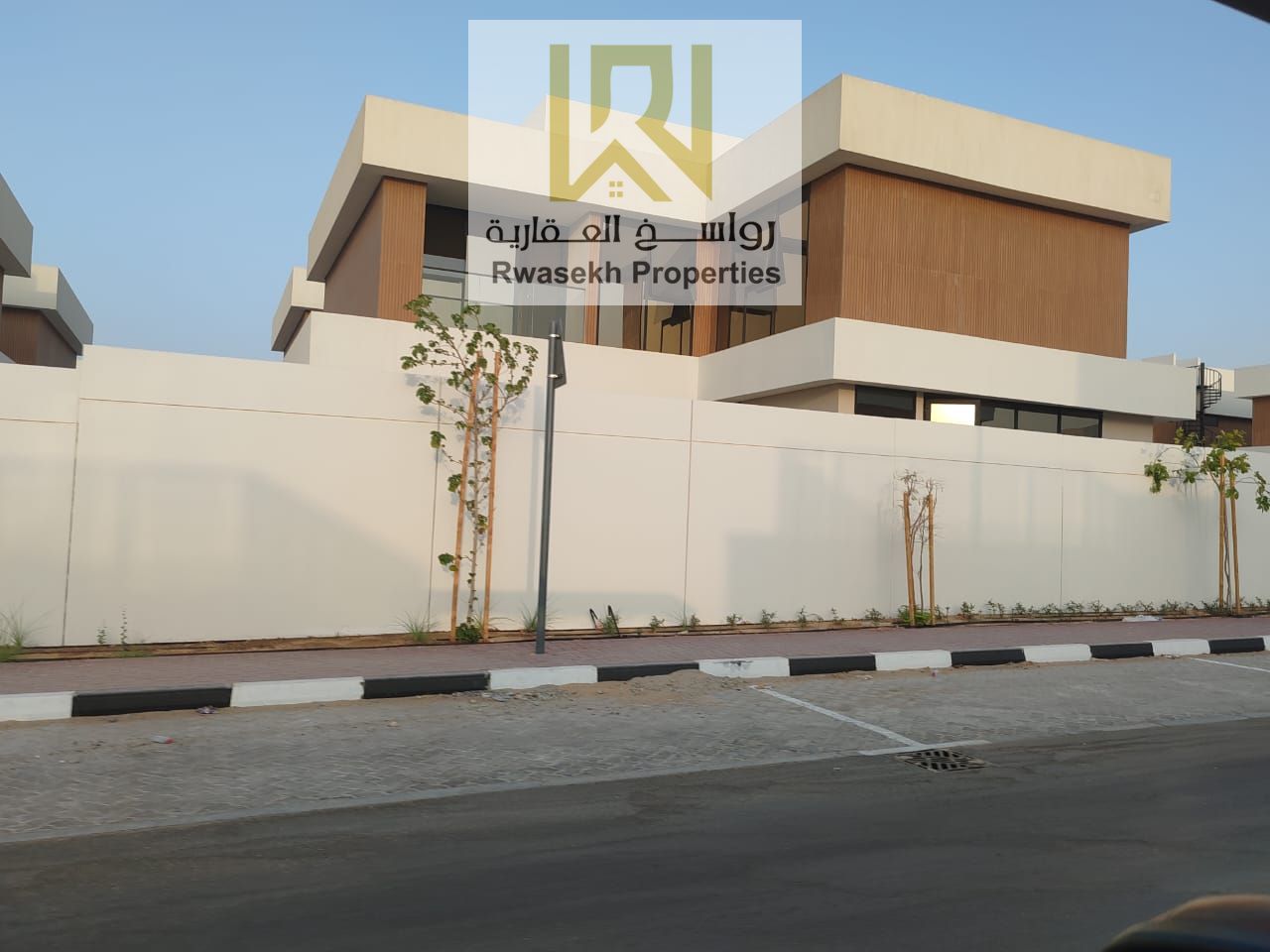 Luxury 3 BHK Villa | 5% DP | Freehold for Arabs | Golden Visa | post handover payment
