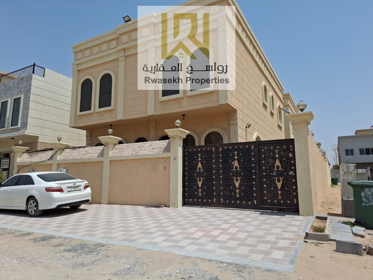 For Sale in Al Helio Area – Ajman Villa at a special price: one million and820 thousand dirhams only Property Details: Two-storey Vi