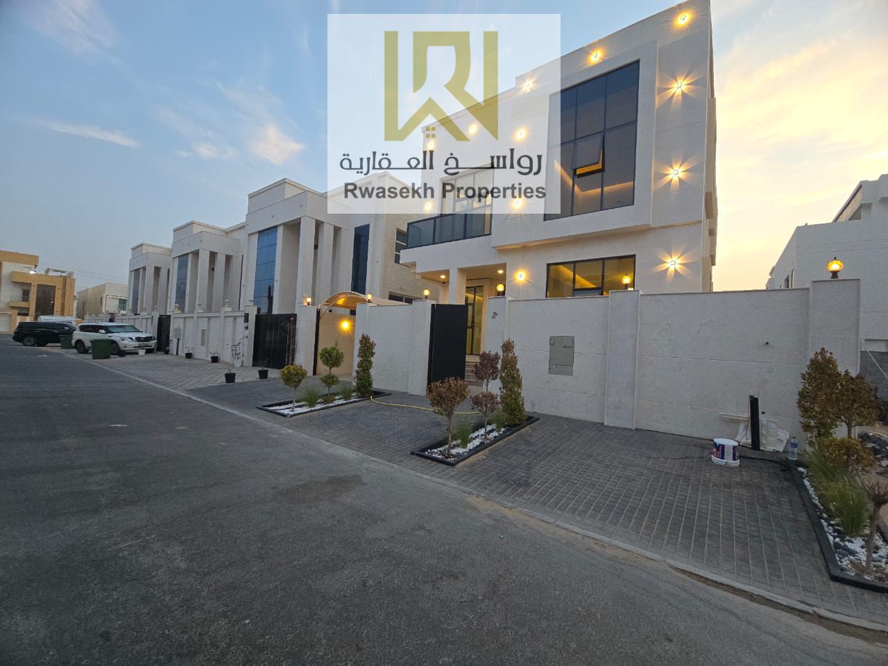 A great opportunity to own a luxury villa in Al Yasmeen, Ajman Are you looking for a home that combines luxury, comfort, and an ideal location? We of