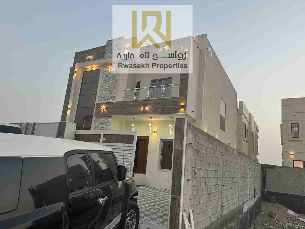 luxury 4bedroom villa include electricity &A/C