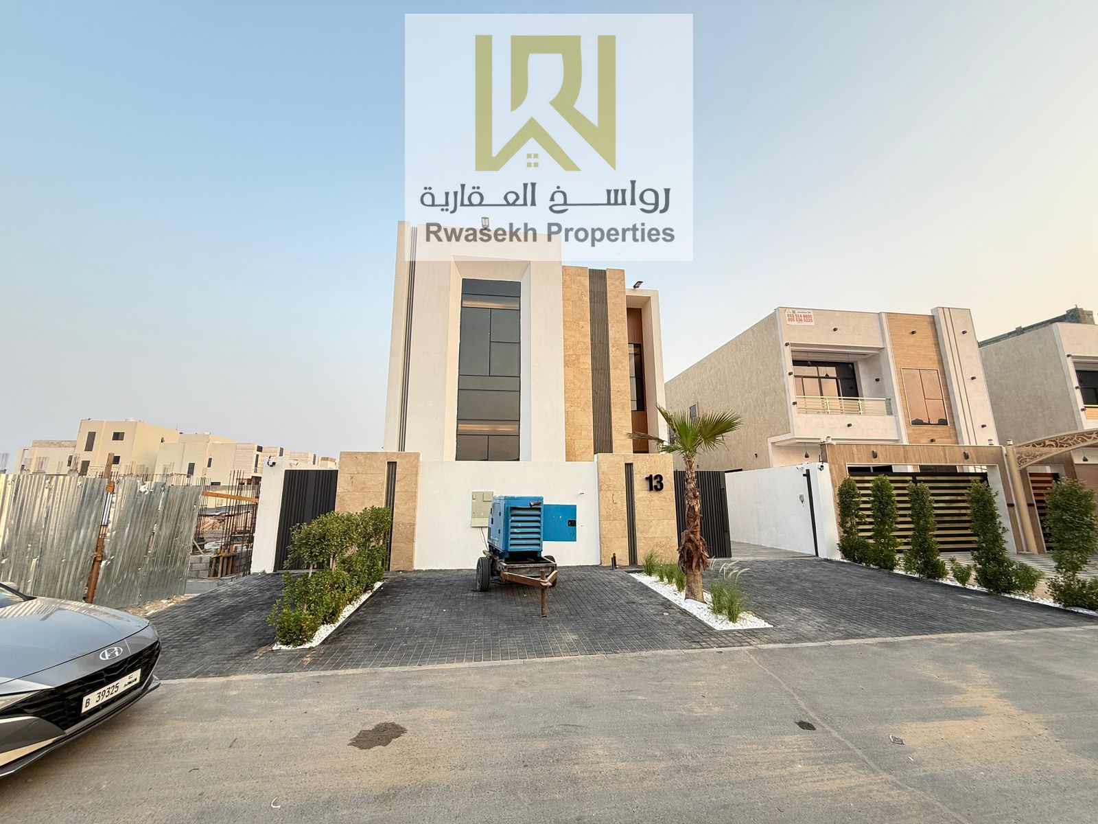 villa 4 bedroom + office room for sale at helio 2