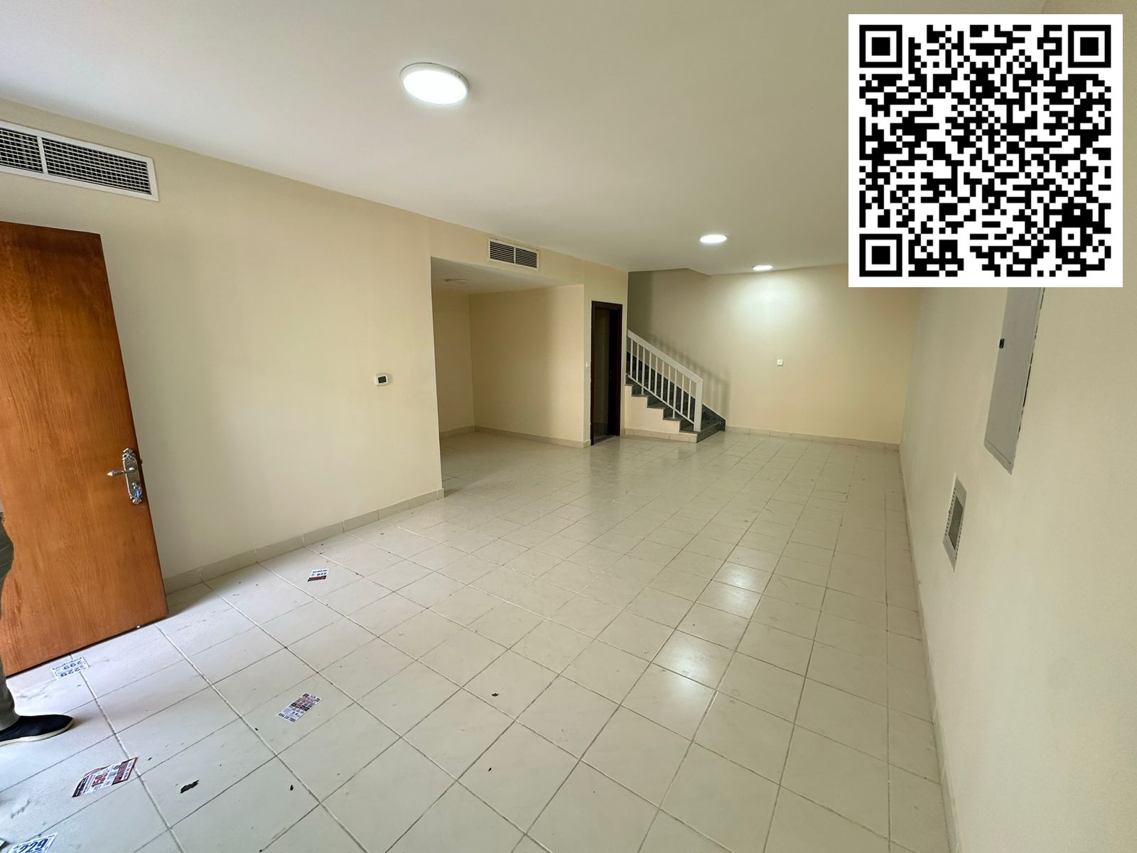 Uptown for sale in Al Zahia, Ajman | 2 bedrooms + living room + 3 bathrooms + kitchen + courtyard | Price: AED 480,000