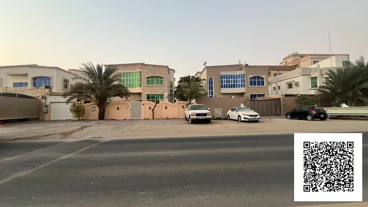 commercial villa 3 bedrooms hall majlis maid room and store on main street al rawda