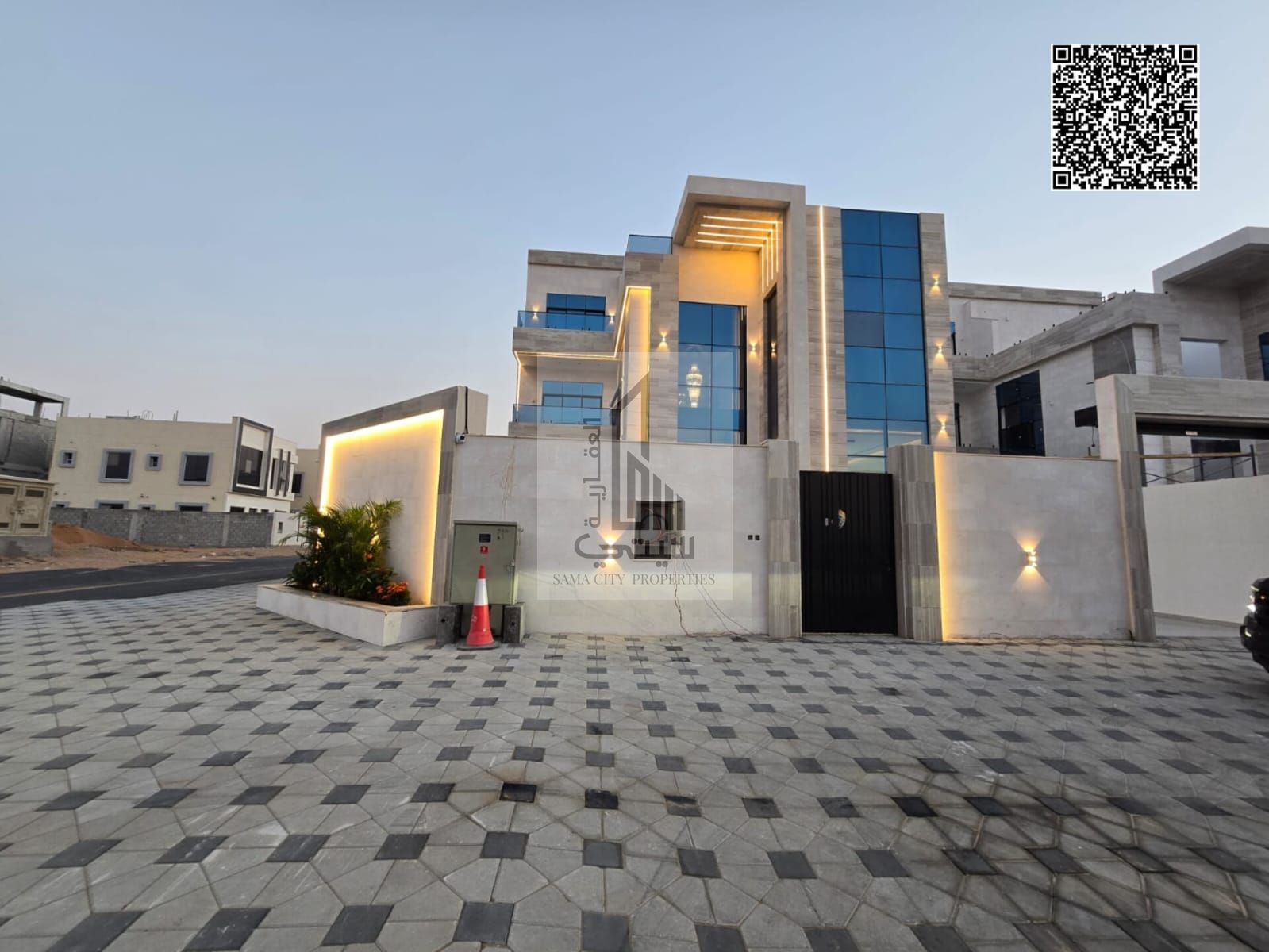 Family Villa | 6 Rooms | Prime Location | Stone Finishing | All Services Included