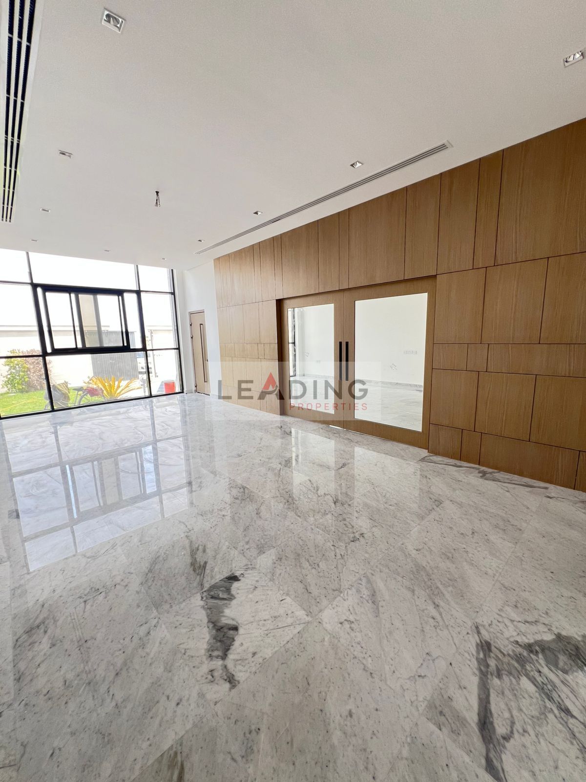 Luxury 5 Master Bedroom Villa | Deluxe Finishing | Prime Location | Sheikh Villa View