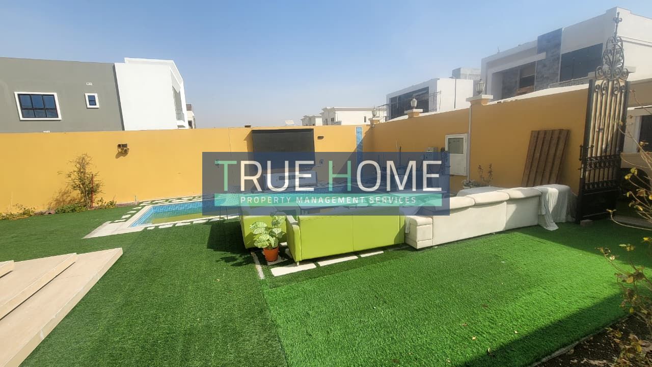 Villa for sale in Al-Houshi.