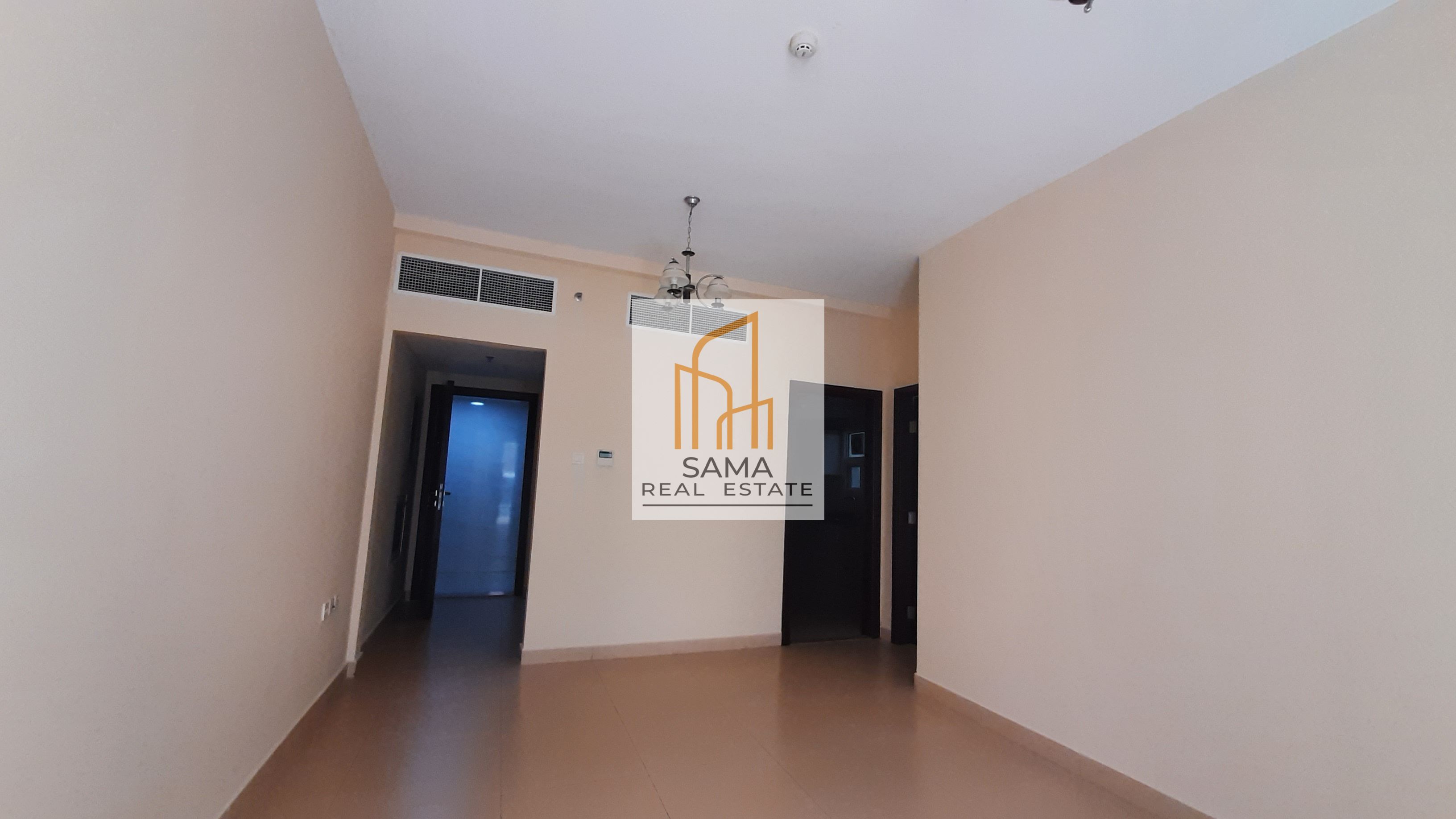 1bhk Available for family r 43 k with parking and balcony
