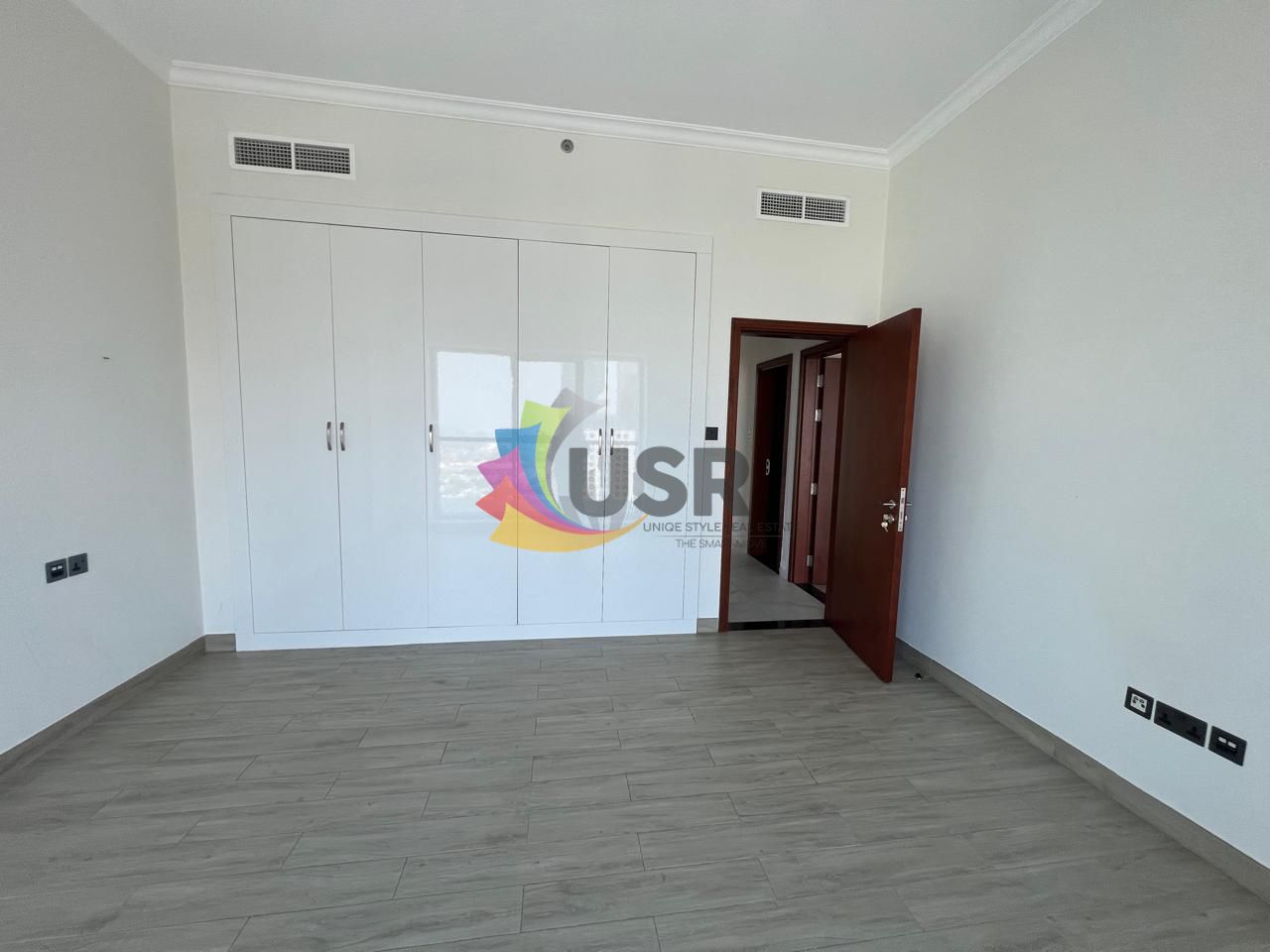 AVAILABLE TO RENT | Excellent 2BHK with Balcony | Near Metro | For Family 115K