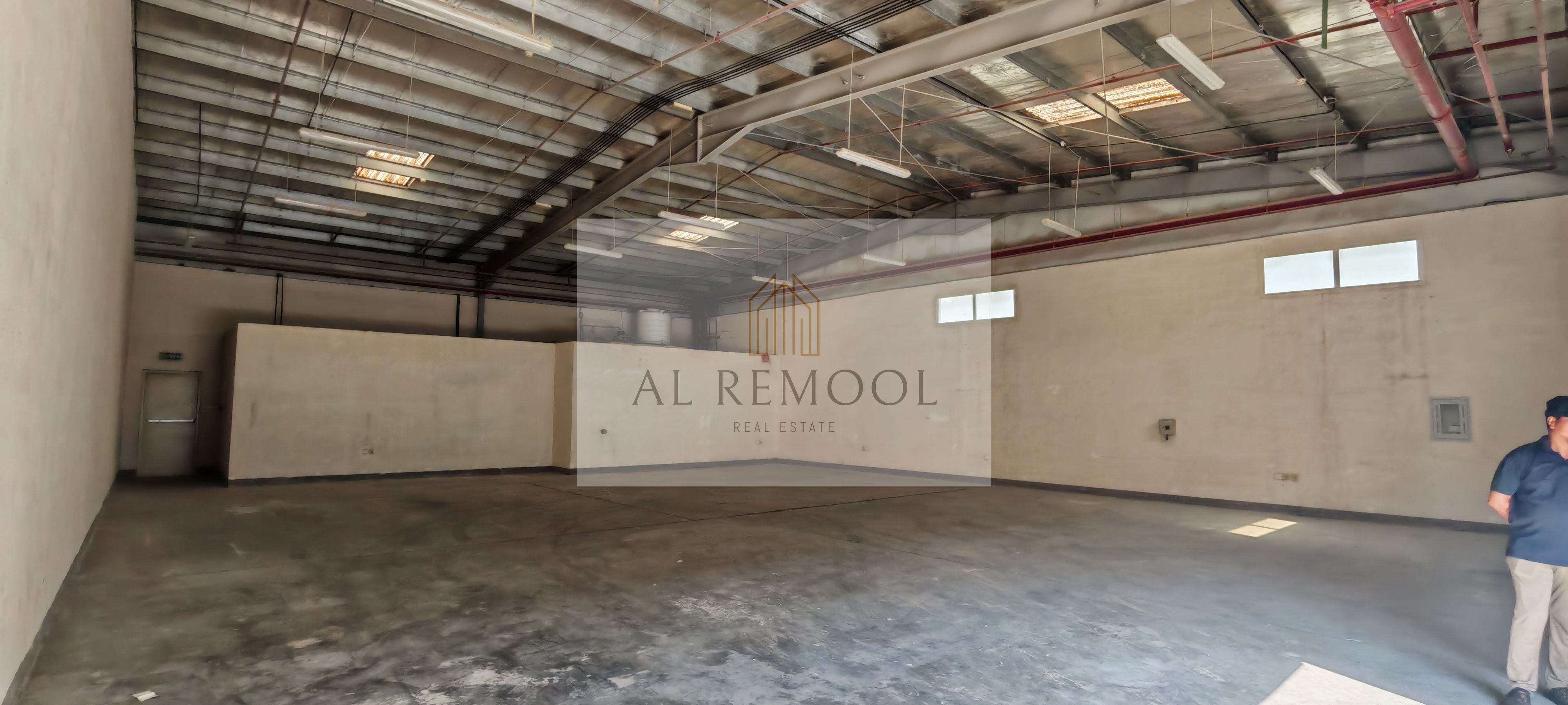 3500/ Sqft Warehouses FOR RENT IN 140K ONLY FOR STORAGE IN SAJJA SHARJA
