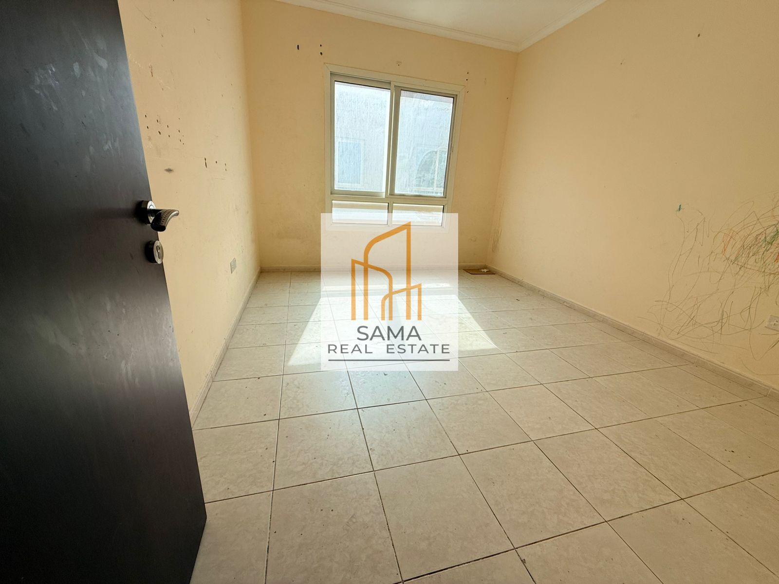 1 bedroom apartment master room with balcony only 38K in New Muwailia