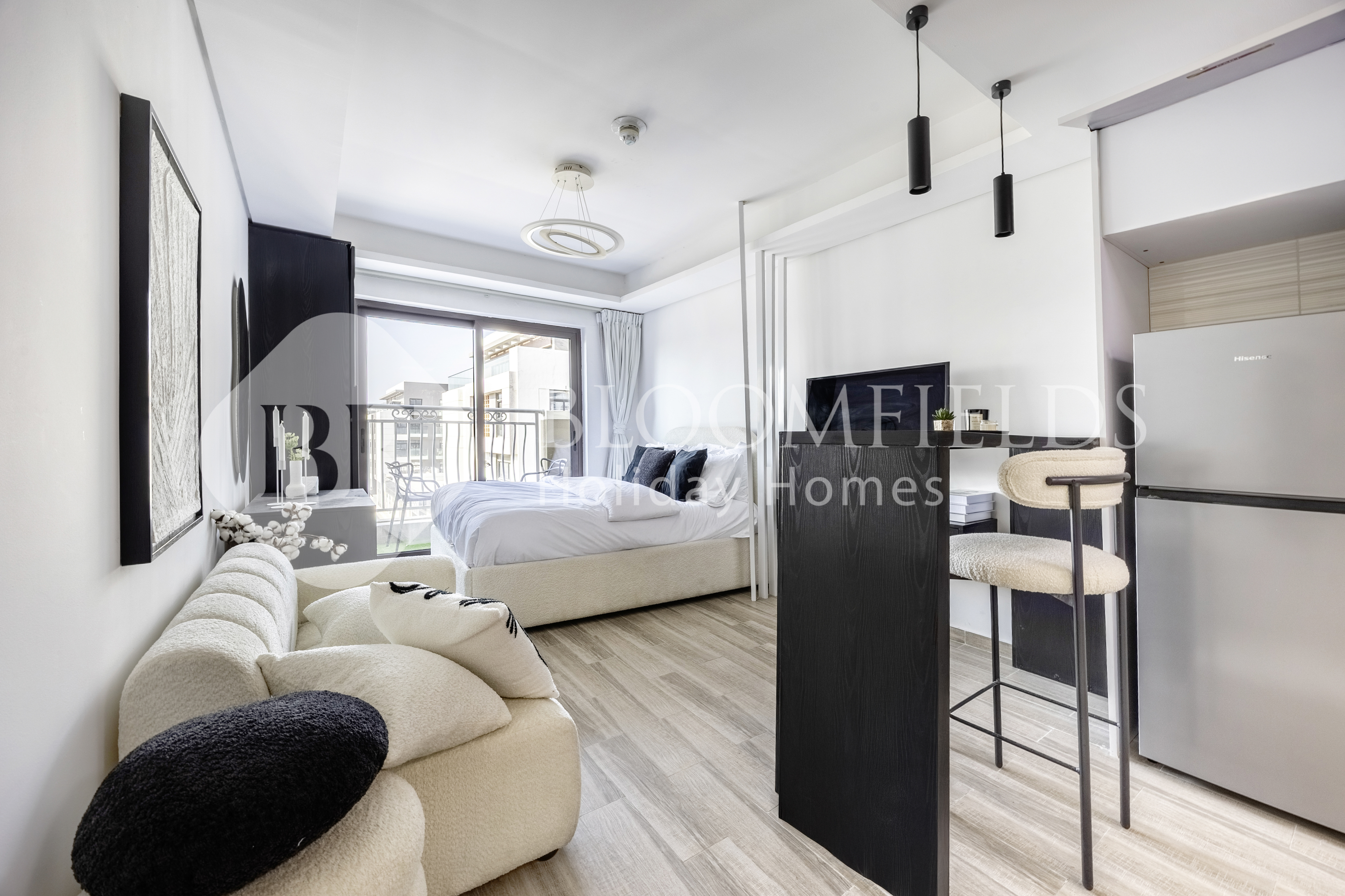 Holiday Home | Flexible Terms | Fully Furnished