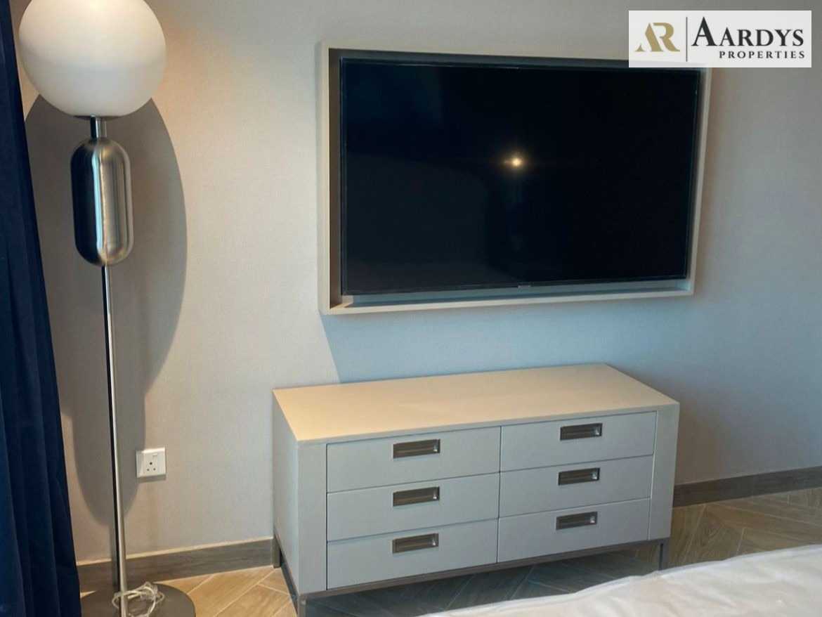 Fully furnished Studio | SZR View