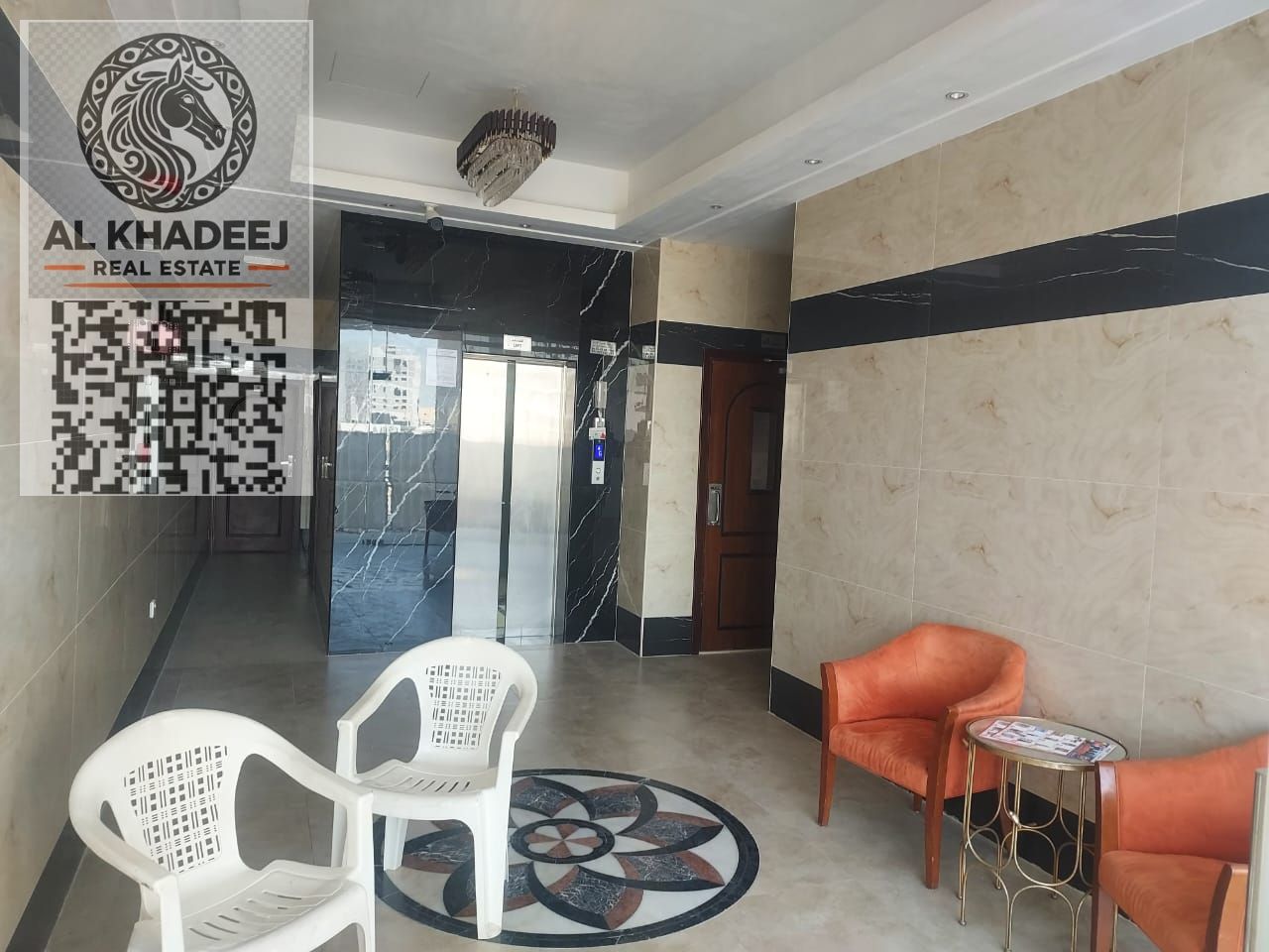1 bedroom and a hall – New building (second occupant) – Strategic location near China Market and Al Qabail Center