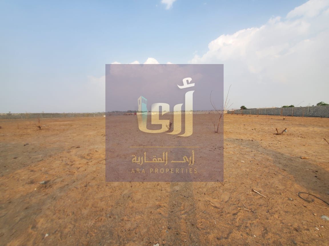 SUPER DEAL FARM HOUSE FOR SALE WITH ROOMS SWIMMING POOL NEAR MAIN ROAD NEAR SHARJAH ZOO ASKING 2MILLION AREA SQFT 120K SQFT OR 240K SQFT