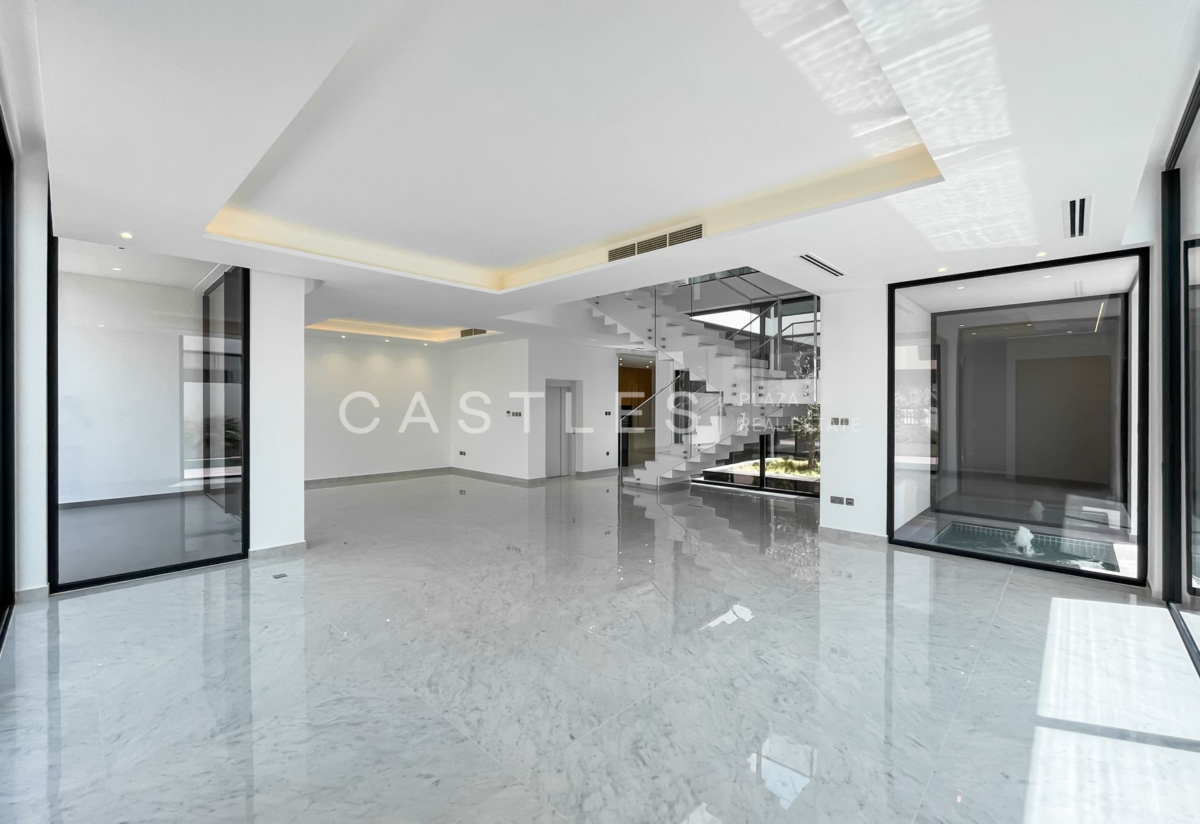 High-End Finishes | Spacious 5BR Villa with Lift