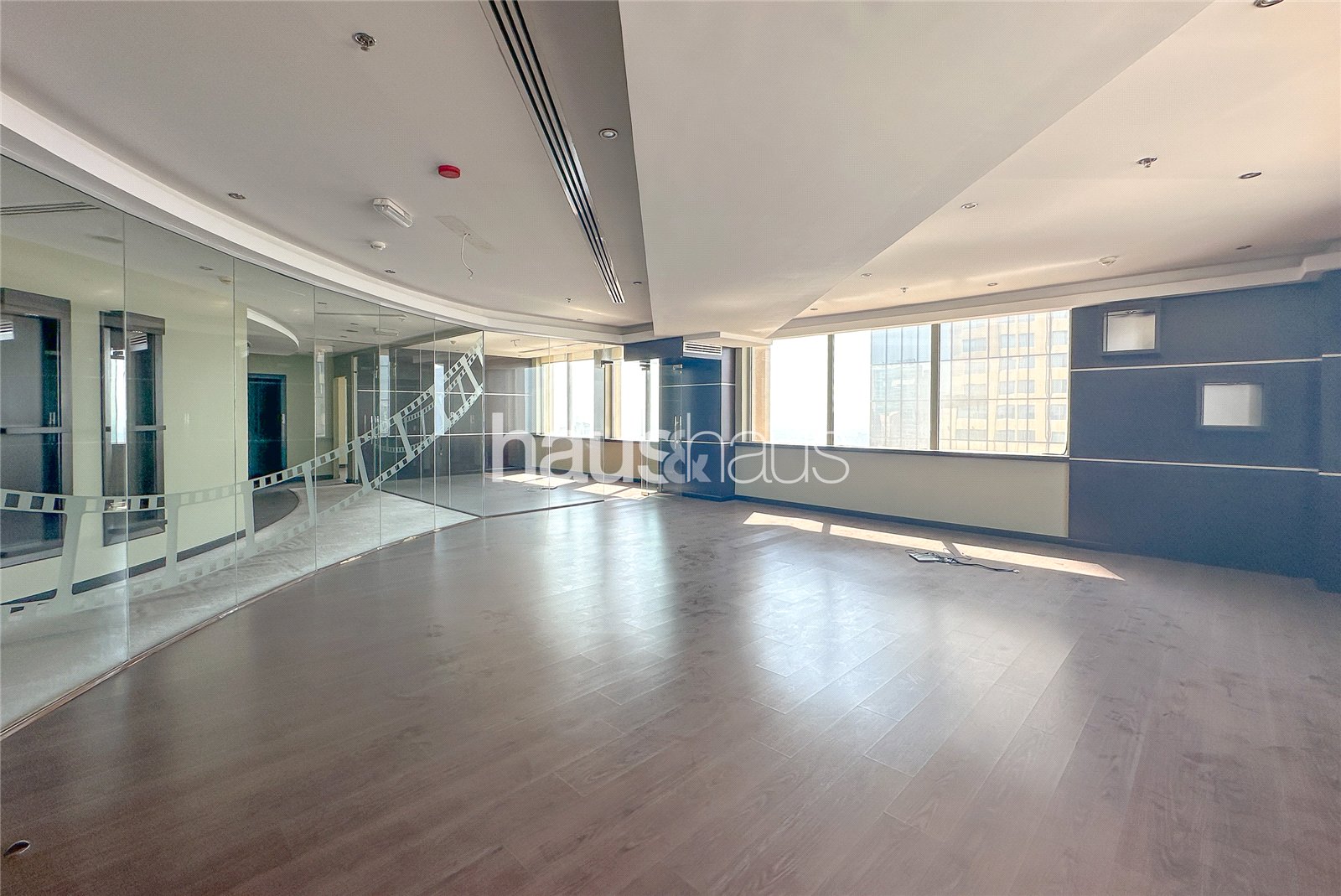 Fitted | Close To Metro | Partitioned