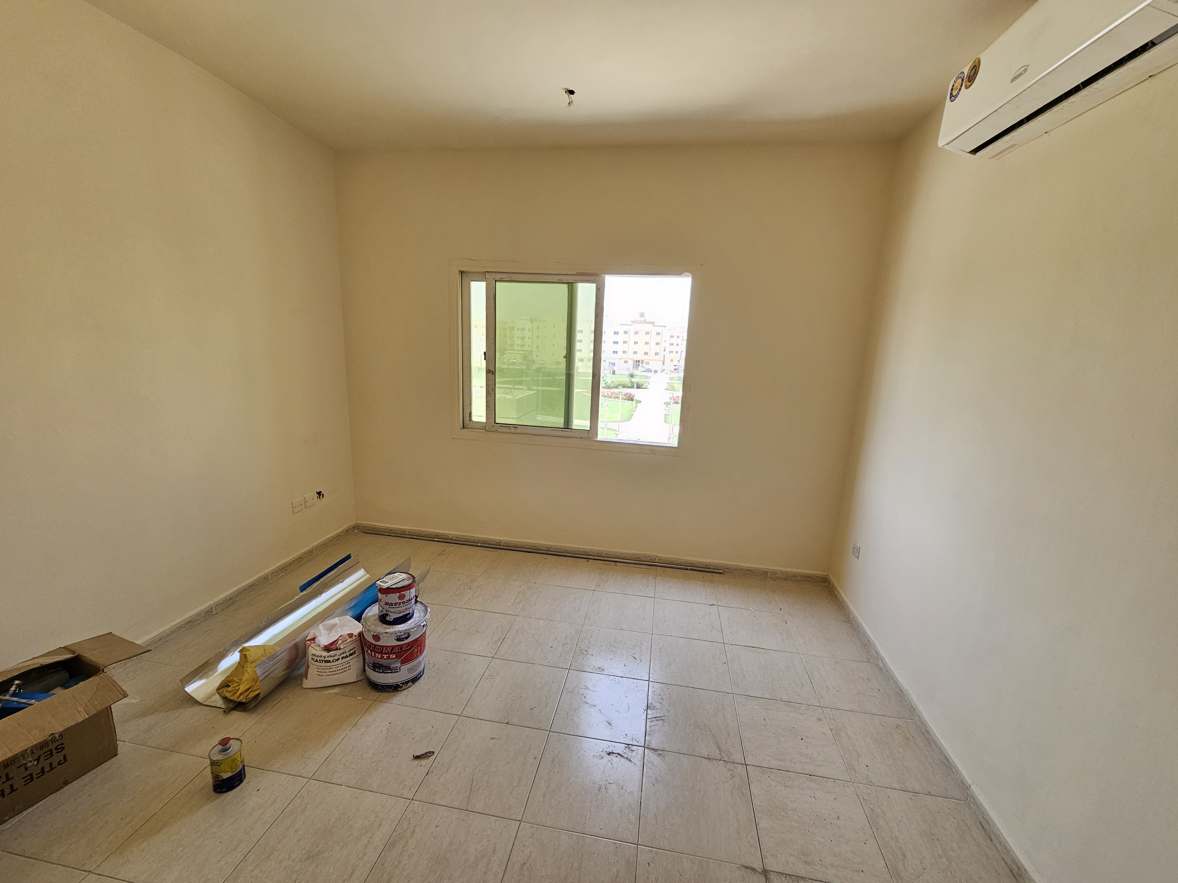 30 Days Free // Spacious Separate Kitchen // And Neat And Clean Building