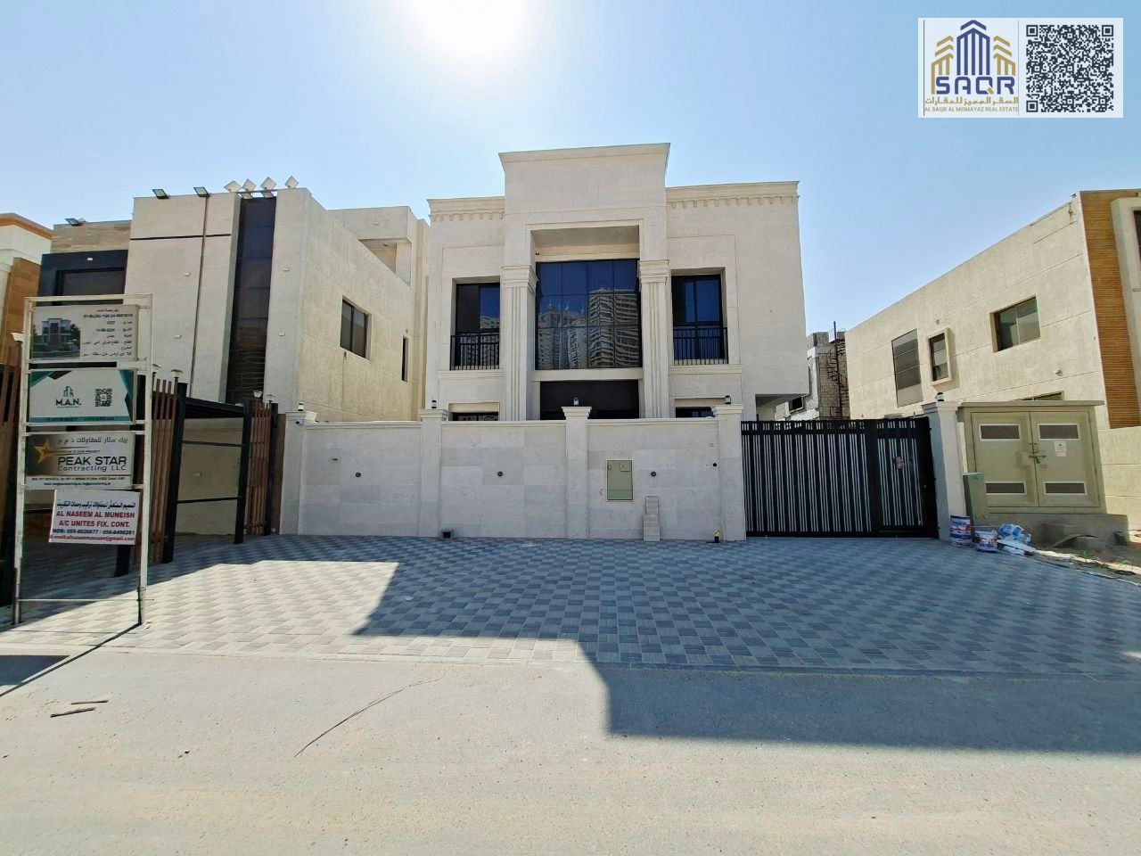 Deluxe villa, classic design, freehold for all nationalities/Including registration fees/Facilitated bank financing/Two floors and a roof