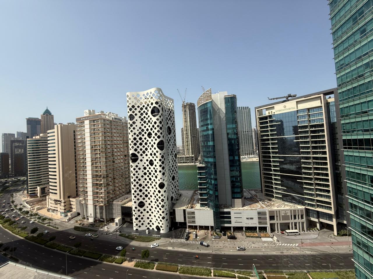 Spacious 2-Bedroom + Maid’s | Large Terrace | Ubora Tower – Business Bay