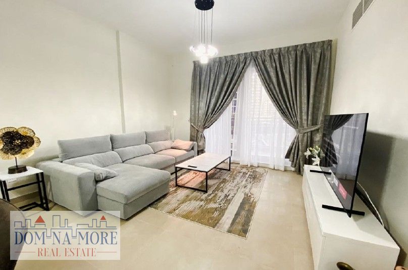 Luxurious 2-Bedroom | Prime Location | Vacant