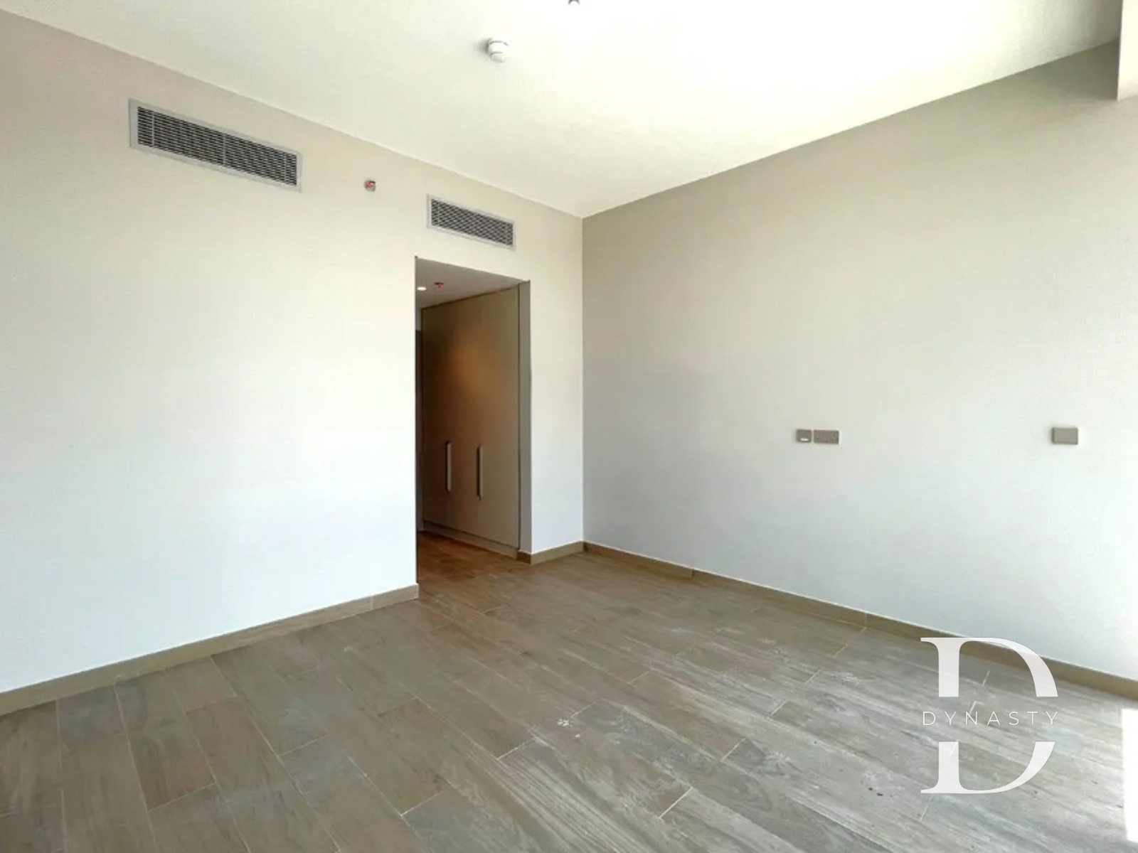 VASTU COMPLIANT l BRAND NEW l BEST VIEW
