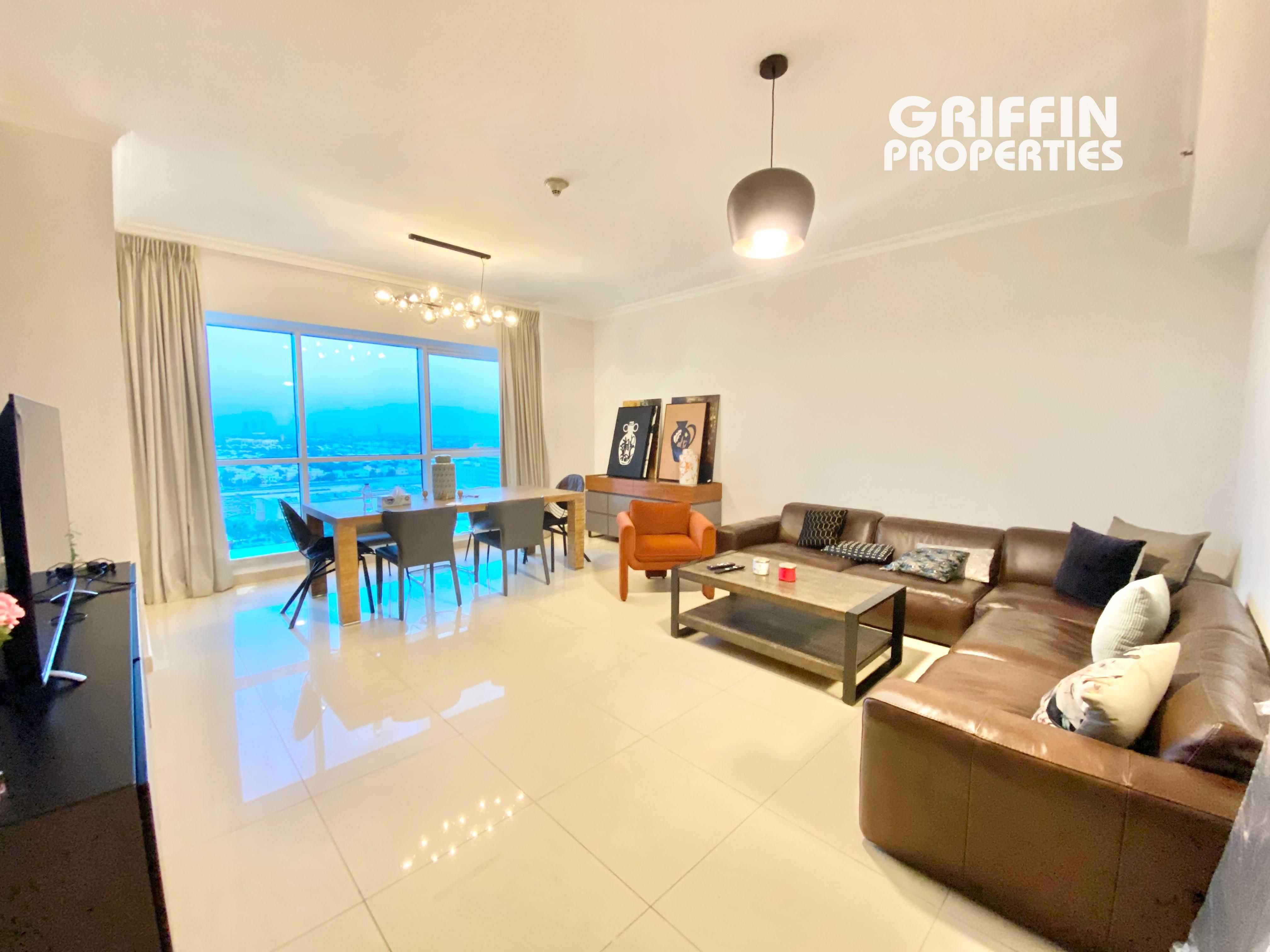 Upgraded | Unfurnished | Vacant | Near Metro